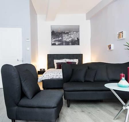 La Petite Bourgogne Apartment Dijon Phòng bức ảnh